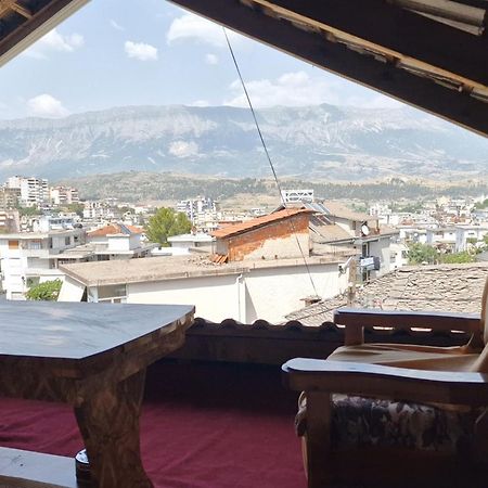 Apartment Antigona Gjirokastër Eksteriør billede