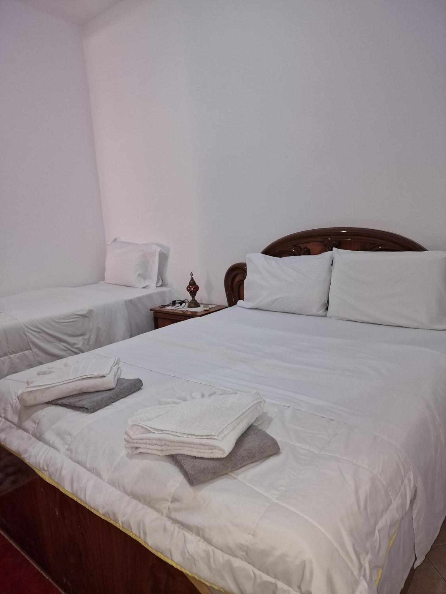 Apartment Antigona Gjirokastër Eksteriør billede