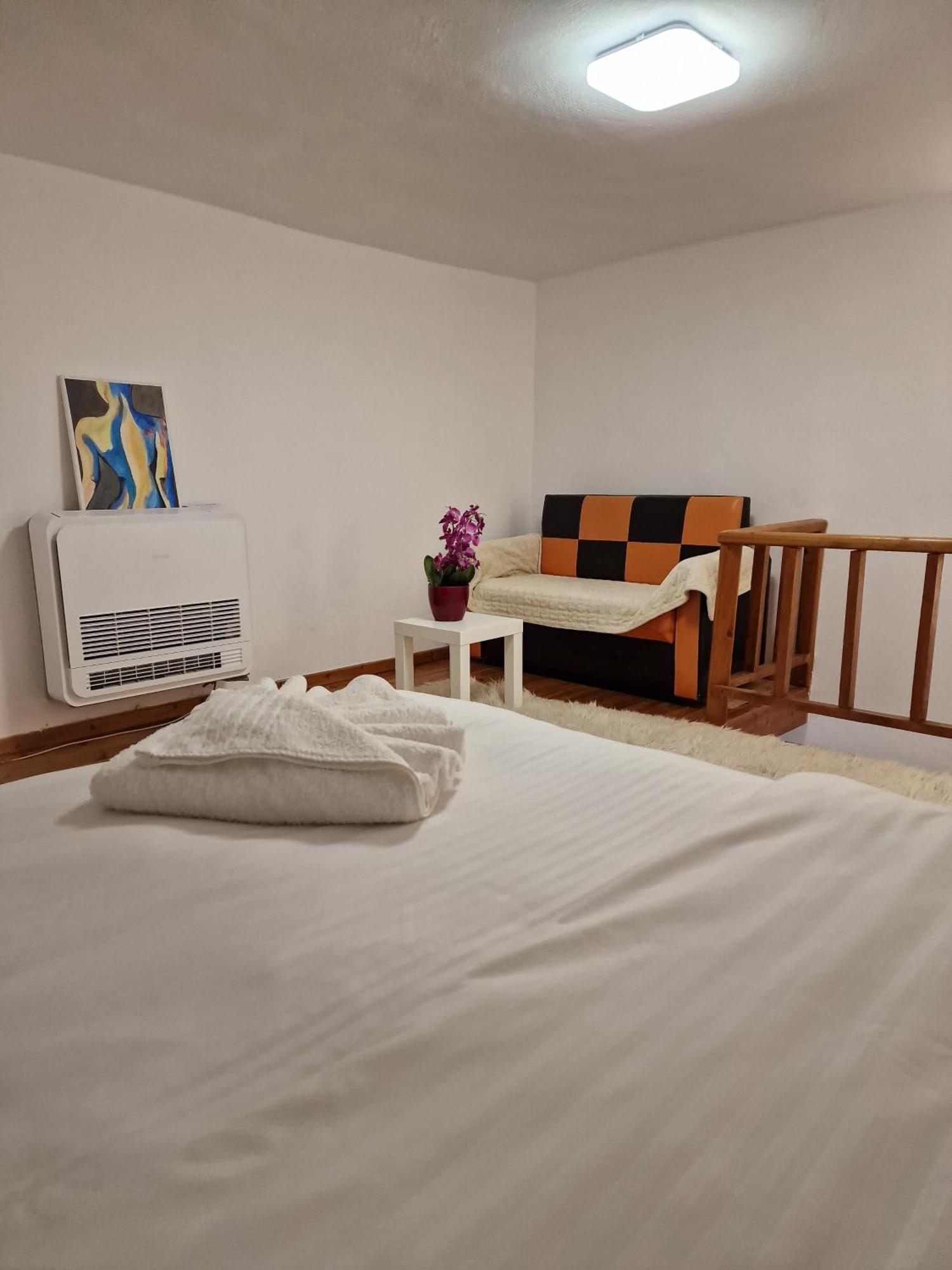 Apartment Antigona Gjirokastër Eksteriør billede